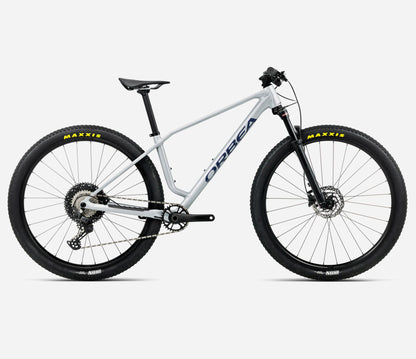 Bicicleta de montaña Orbea Alma H30 R29 1x12v M Suspensión delantera Plateado