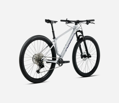 Bicicleta de montaña Orbea Alma H30 R29 1x12v M Suspensión delantera Plateado